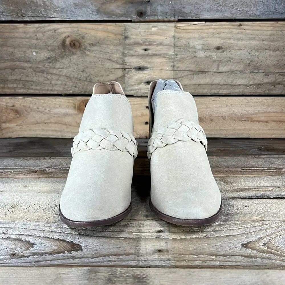 Kaanas Ra Western Bootie - Tan Suede Leather - 7 - New without box